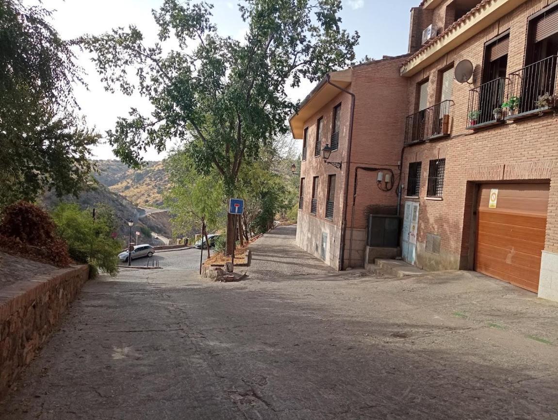 El Sentir De Toledo Parking Incluido Apartment Luaran gambar